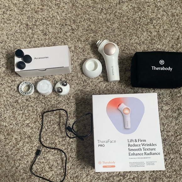 Theraface Pro facial toning device, practically new! - Picture 2 of 7